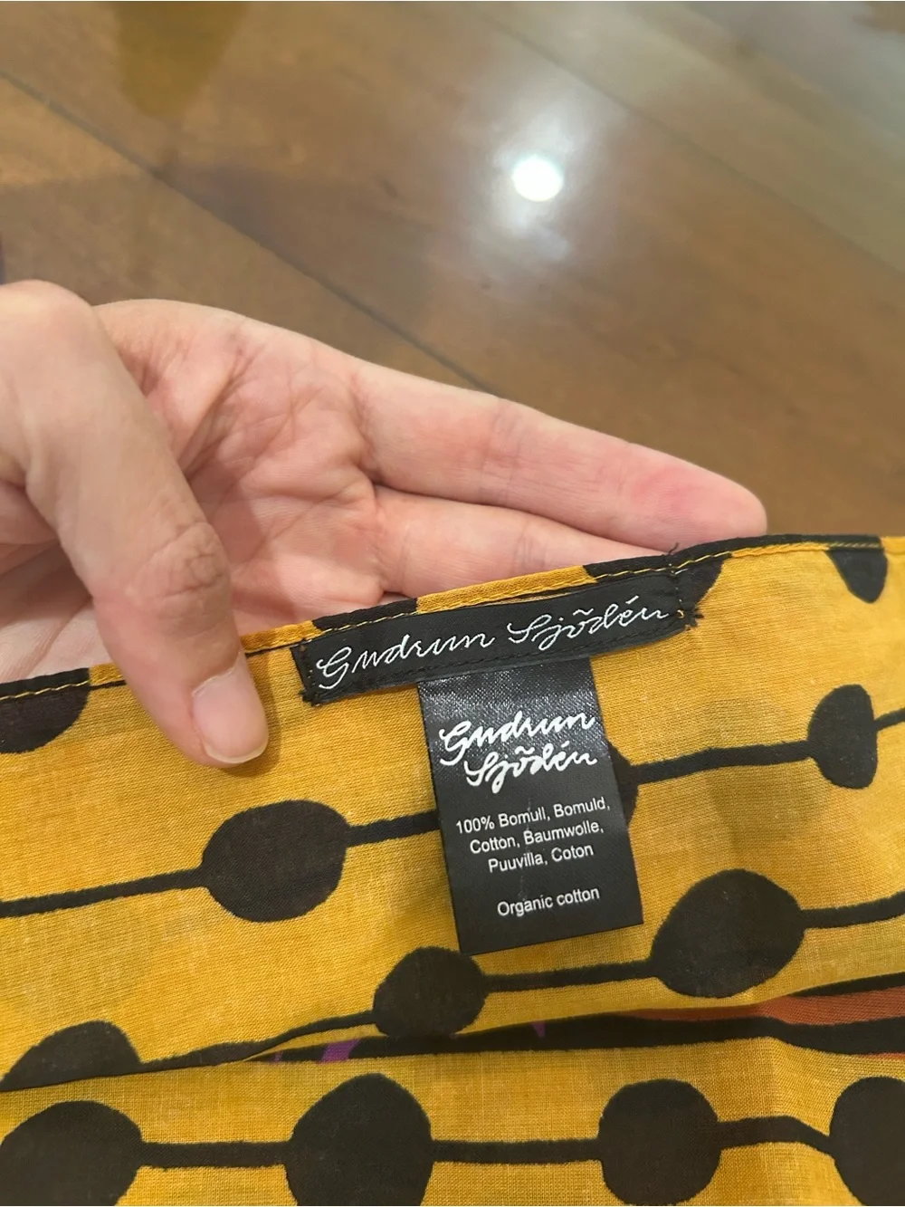 N/A lightweight scarf